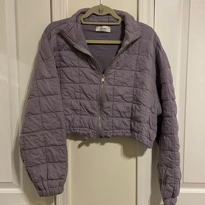 Pull&Bear cropped quilted purple jacket size Medium